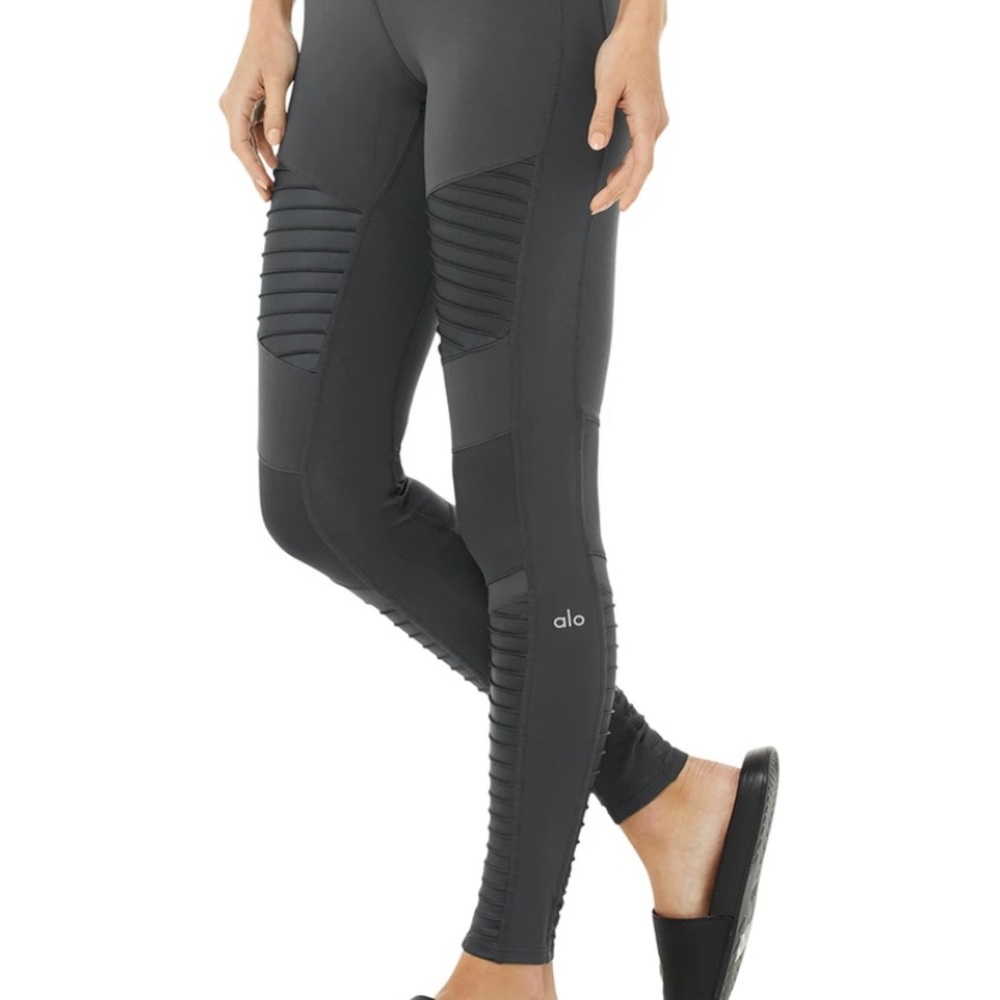 ALO Moto Leggings